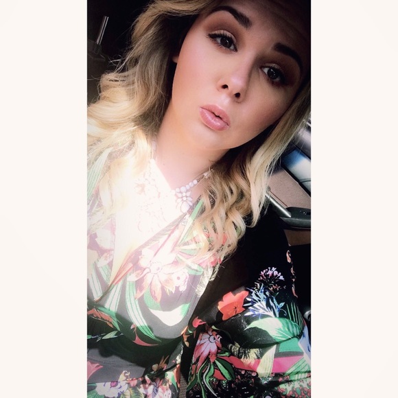 Meet your Posher, Kim - Picture 1 of 1